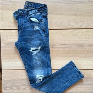American Eagle Outfitters Men’s Blue Distressed Jeans
Next Level Flex
